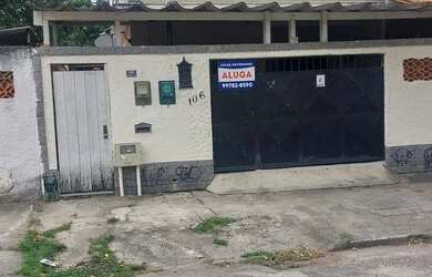 Imagem: A casa possui 2 Dormitórios, 1 Banheiro e está localizado