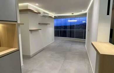 Imagem: O apartamento possui 2 Dormitórios, 3 Banheiros, 2 Vagas na