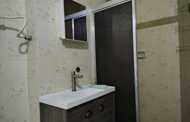 Imagem 16: Apartamento de 2 dormitórios, living, cozinha, área de serviço e banheiro...