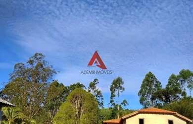 Imagem: A fazenda possui 400m² de Área e está localizado em Centro