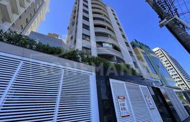 Imagem: O apartamento possui 3 Dormitórios, 3 Banheiros, 2 Vagas na