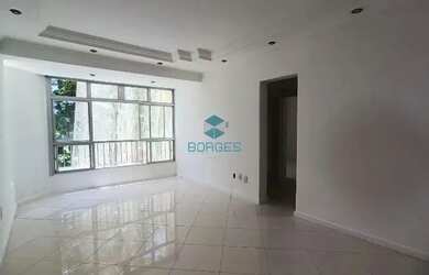 Imagem: O apartamento possui 2 Dormitórios, 2 Banheiros e 80m² de