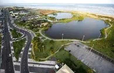 Imagem: O terreno possui 375m² de Área e está localizado em Atalaia