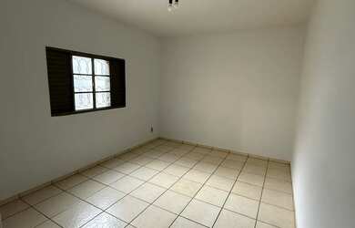 Imagem 6: Apartamento em frente hospital UFU