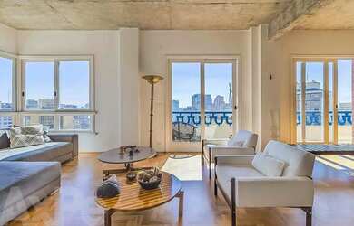 Imagem 2: Tenha uma vista urbana para chamar de sua. Apartamento charmoso no centro para se apaixona