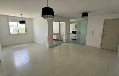 Imagem: O apartamento possui 2 Dormitórios, 1 Banheiro, 2 Vagas na