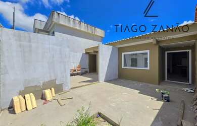 Imagem: A casa possui 2 Dormitórios, 1 Banheiro, 1 Vaga na garagem