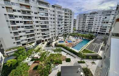 Imagem: O apartamento possui 3 Dormitórios, 2 Banheiros, 1 Vaga na