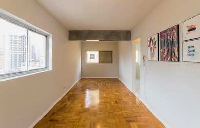 Imagem: O apartamento possui 1 Dormitório, 1 Banheiro, 1 Vaga na garagem