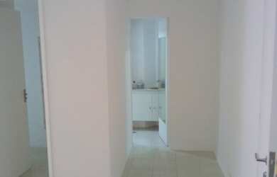 Imagem: O depósito possui 1 Vaga na garagem e 54m² de Área e está