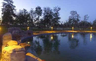 Imagem: O terreno possui 800m² de Área e está localizado em Barra