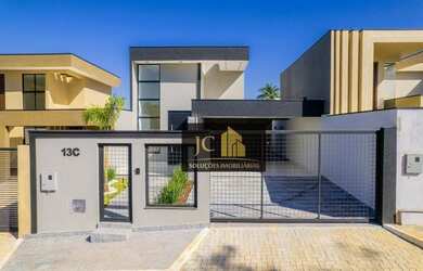 Imagem: A casa em condomínio possui 3 Dormitórios, 4 Banheiros, 4