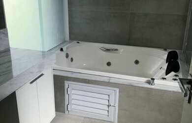 Imagem 12: Casa com 4/4 - venda por R$ 1.600.000 ou aluguel por R$ 7.000/mês