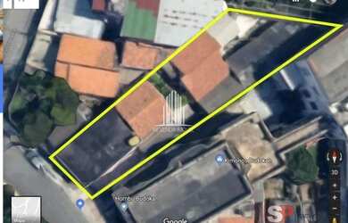 Imagem: A casa possui 5 Dormitórios, 3 Banheiros, 5 Vagas na garagem