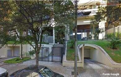 Imagem: O apartamento possui 4 Dormitórios, 2 Banheiros, 2 Vagas na