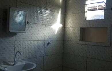 Imagem: A casa possui 2 Dormitórios, 1 Banheiro, 90m² de Área e