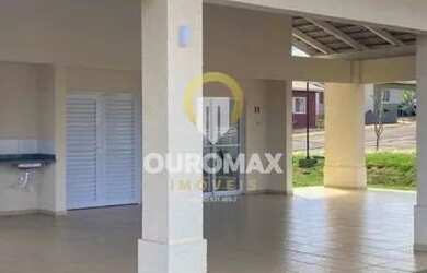 Imagem: A casa possui 2 Dormitórios, 1 Banheiro, 1 Vaga na garagem