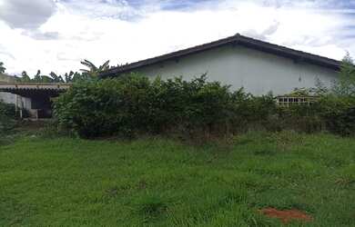 Imagem: O terreno possui 400m² de Área, Imóvel novo e está localizado