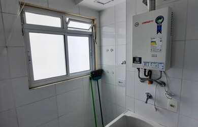 Imagem: O apartamento possui 2 Dormitórios, 2 Banheiros, 1 Vaga na