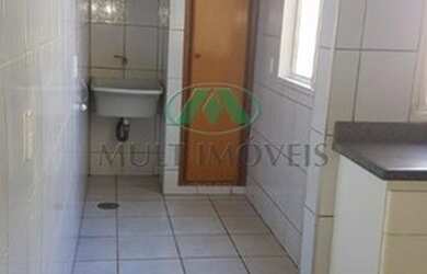 Imagem: O apartamento possui 3 Dormitórios, 2 Banheiros, 2 Vagas na