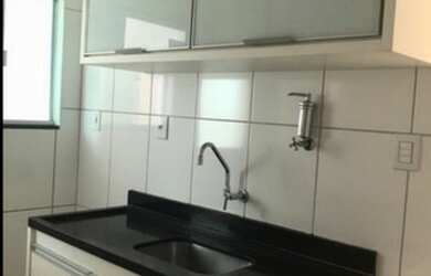 Imagem: A casa possui 2 Dormitórios, 1 Banheiro, 1 Vaga na garagem