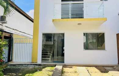 Imagem: A casa em condomínio possui 4 Dormitórios, 2 Banheiros, 2