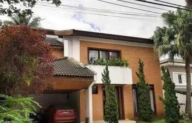 Imagem: A casa em condomínio possui 4 Dormitórios, 4 Banheiros, 4