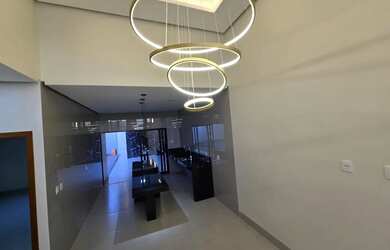 Imagem 7: Casa com piscina no bairro Planalto!