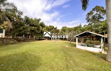 Imagem: O terreno possui 2.343m² de Área e está localizado em Chácaras