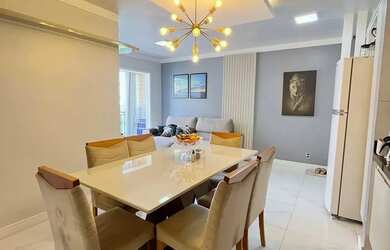 Imagem: O apartamento possui 3 Dormitórios, 2 Banheiros, 1 Vaga na