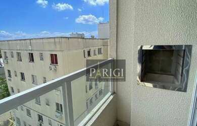 Imagem: O apartamento possui 2 Dormitórios, 1 Banheiro, 1 Vaga na garagem