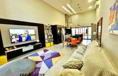 Imagem 2: Imperdível Casa Moderna com Área Gourmet e Jacuzzi no Condomínio Maria...