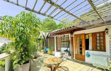 Imagem: O apartamento na cobertura possui 5 Dormitórios, 4 Banheiros