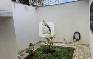 Imagem 2: Casa para venda no bairro Santa Mônica