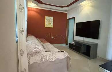 Imagem: A casa possui 2 Dormitórios, 1 Banheiro, 2 Vagas na garagem