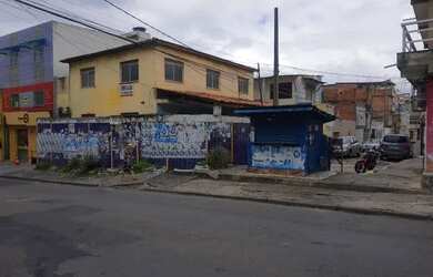 Imagem: O depósito possui 460m² de Área e está localizado em Boca