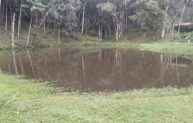 Imagem 16: 1 hectare Paulista 3 lagos mais pocilga 174 mil reais