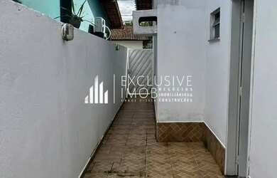 Imagem: A casa em condomínio possui 3 Dormitórios, 2 Banheiros, 1