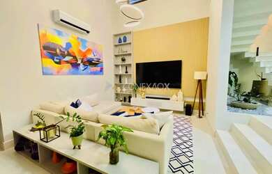 Imagem: A casa em condomínio possui 4 Dormitórios, 5 Banheiros, 4