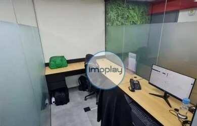 Imagem: O depósito possui 1 Vaga na garagem, 46m² de Área e Imóvel