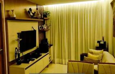 Imagem: O apartamento possui 1 Dormitório, 1 Banheiro, 1 Vaga na garagem