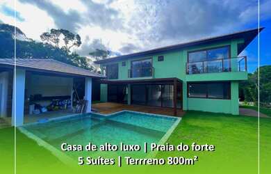 Imagem: A casa em condomínio possui 5 Dormitórios, 5 Banheiros, 4