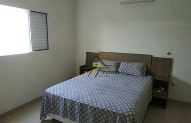 Imagem: A casa possui 3 Dormitórios, 3 Banheiros, 151m² de Área e