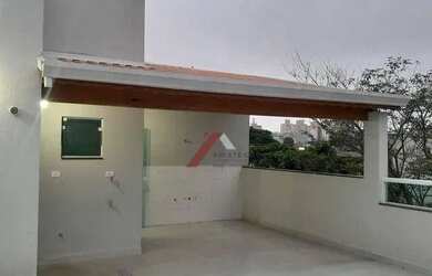 Imagem: A casa possui 2 Dormitórios, 3 Banheiros, 2 Vagas na garagem