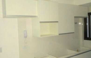 Imagem: O apartamento possui 1 Dormitório, 1 Banheiro, 32m² de Área