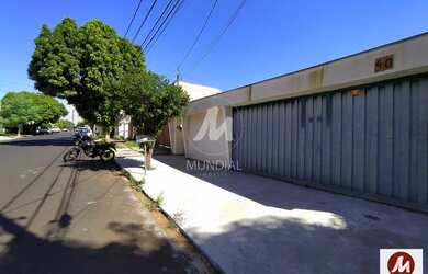 Imagem: O depósito possui 2 Vagas na garagem, 197m² de Área e está