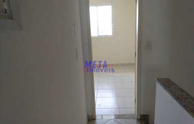 Imagem: A casa em condomínio possui 2 Dormitórios, 2 Banheiros, 2