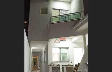 Imagem: A casa possui 3 Dormitórios, 5 Banheiros, 4 Vagas na garagem