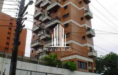 Imagem: O apartamento possui 4 Dormitórios, 3 Banheiros, 3 Vagas na