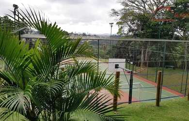 Imagem: A casa em condomínio possui 4 Dormitórios, 5 Banheiros, 5